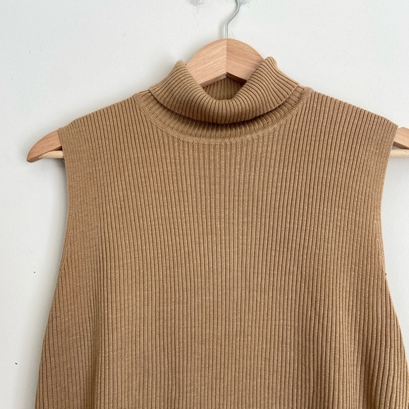 Sag Harbor Camel Ribbed Sleeveless Top - Picture 2 of 5